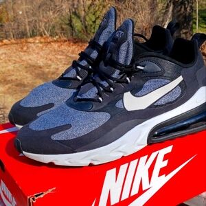Nike Air Max 270 Mens Sz 13!!!